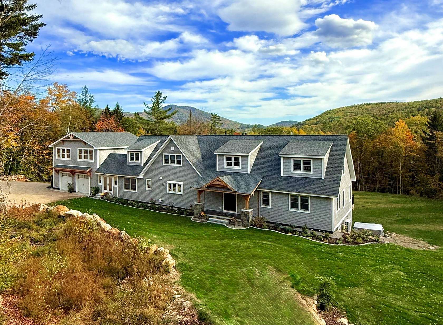 5.57 Acres of Improved Mixed-Use Land for Sale in Jackson, New Hampshire