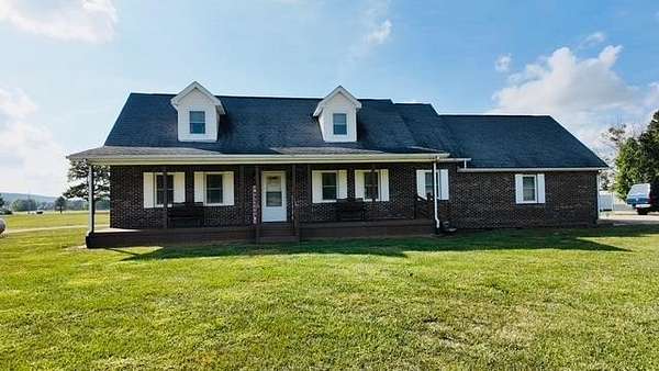 2 Acres of Residential Land with Home for Sale in Kingston, Ohio