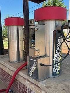 1.54 Acres of Improved Commercial Land for Sale in Cushing, Texas