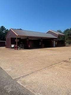 1.54 Acres of Improved Commercial Land for Sale in Cushing, Texas