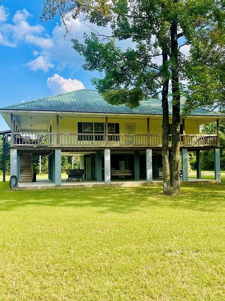 4 Acres of Residential Land with Home for Sale in Poplarville, Mississippi