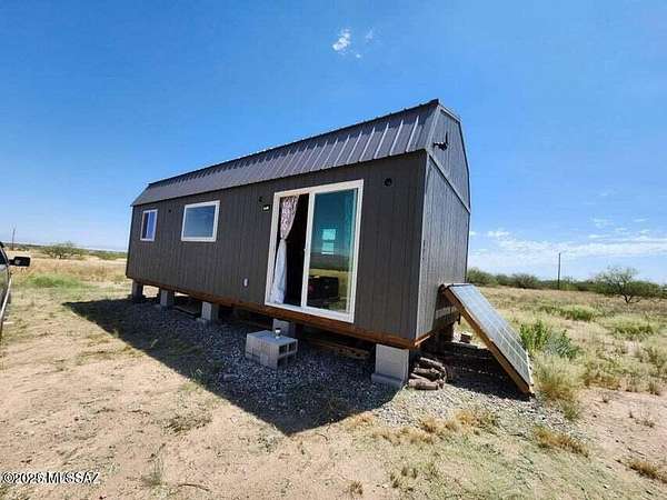 2.14 Acres of Residential Land with Home for Sale in Pearce, Arizona