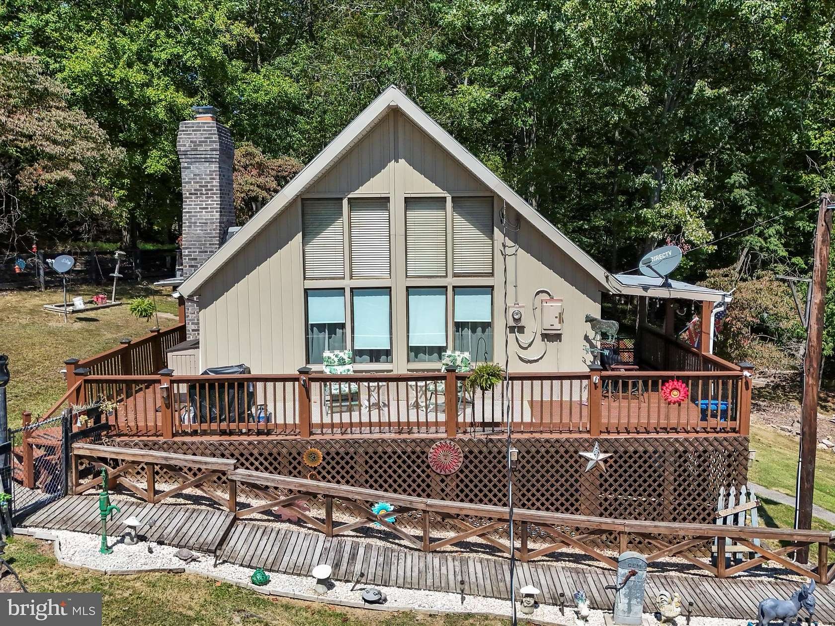 5 Acres of Residential Land with Home for Sale in Hedgesville, West Virginia