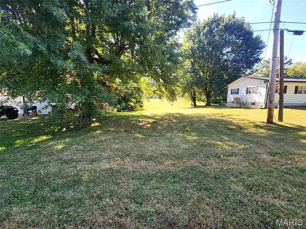 1.26 Acres of Residential Land for Sale in Elsberry, Missouri