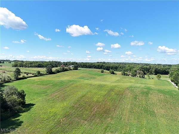 97 Acres of Land for Auction in Lakeville, Ohio