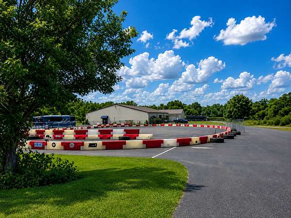 9.8 Acres of Improved Commercial Land for Sale in Lebanon, Tennessee