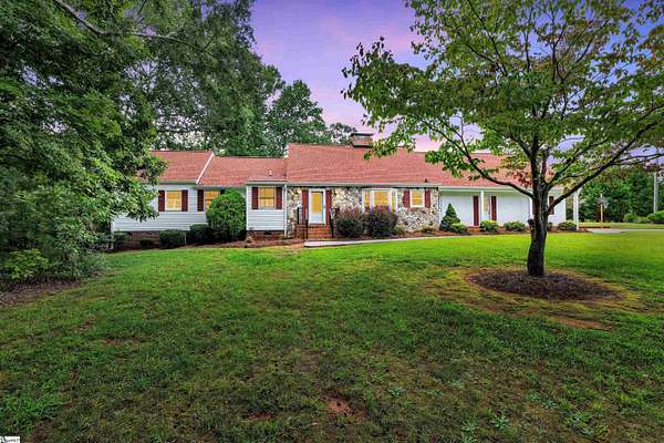 4.67 Acres of Residential Land with Home for Sale in Fountain Inn, South Carolina