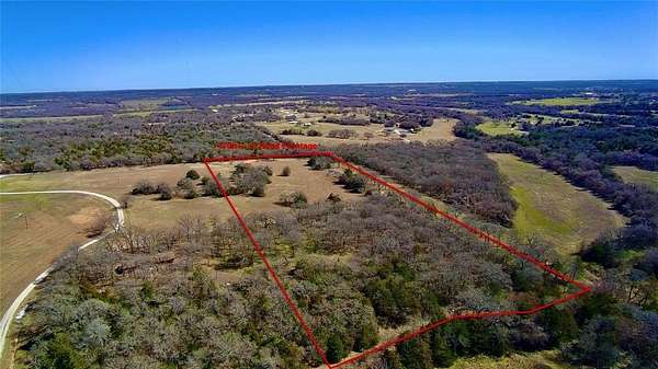 13.7 Acres of Land for Sale in Alvord, Texas