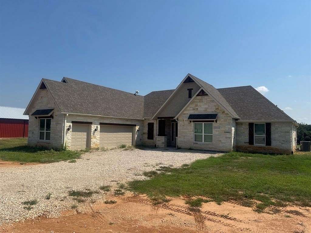 2 Acres of Residential Land with Home for Sale in Weatherford, Texas