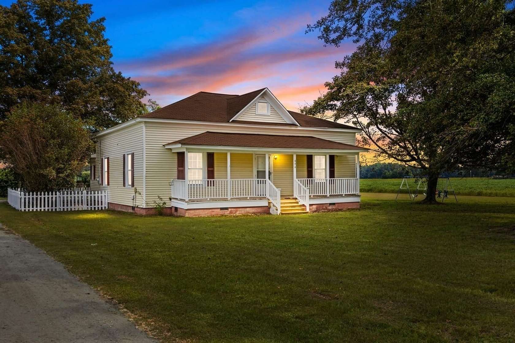 4.6 Acres of Land with Home for Sale in Kinston, North Carolina