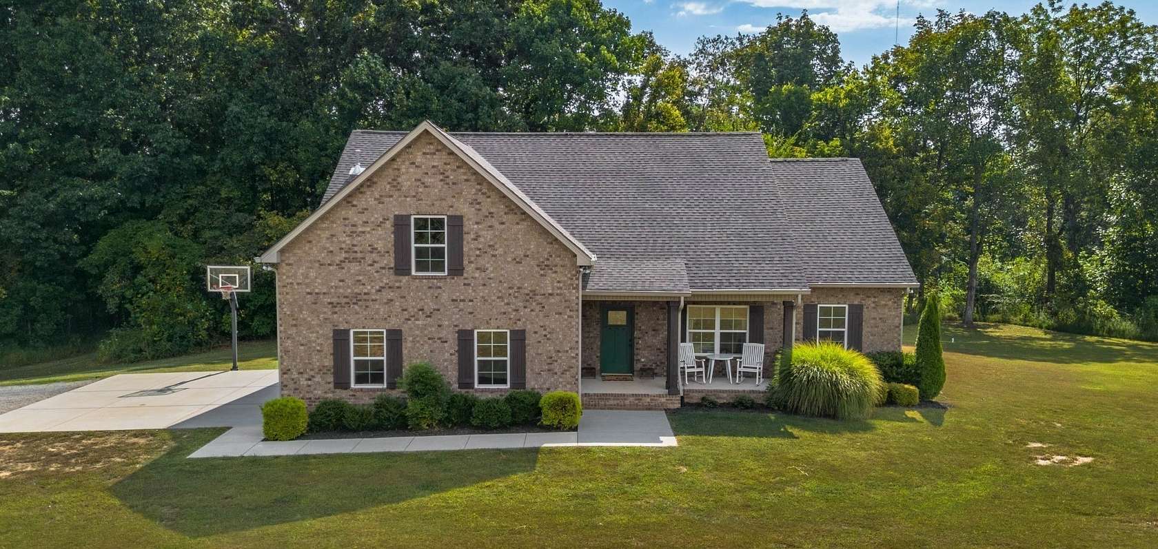 5 Acres of Residential Land with Home for Sale in White House, Tennessee