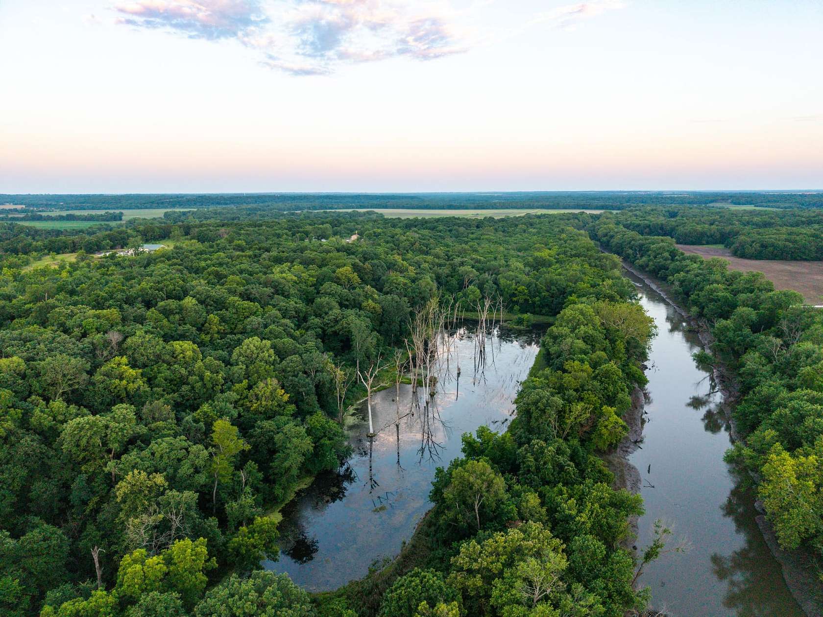 40 Acres of Recreational Land for Sale in La Cygne, Kansas