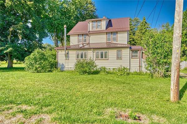 5.1 Acres of Residential Land with Home for Sale in Sodus, New York