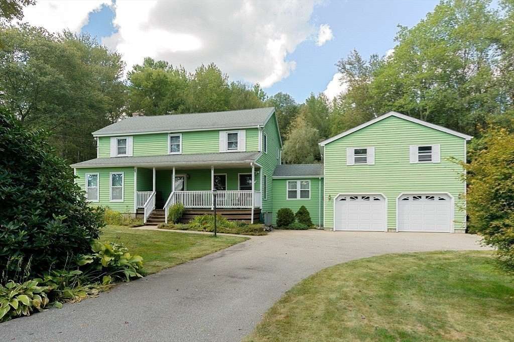 8 Acres of Residential Land with Home for Sale in Dudley, Massachusetts