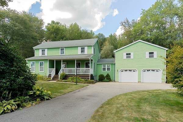 8 Acres of Residential Land with Home for Sale in Dudley, Massachusetts