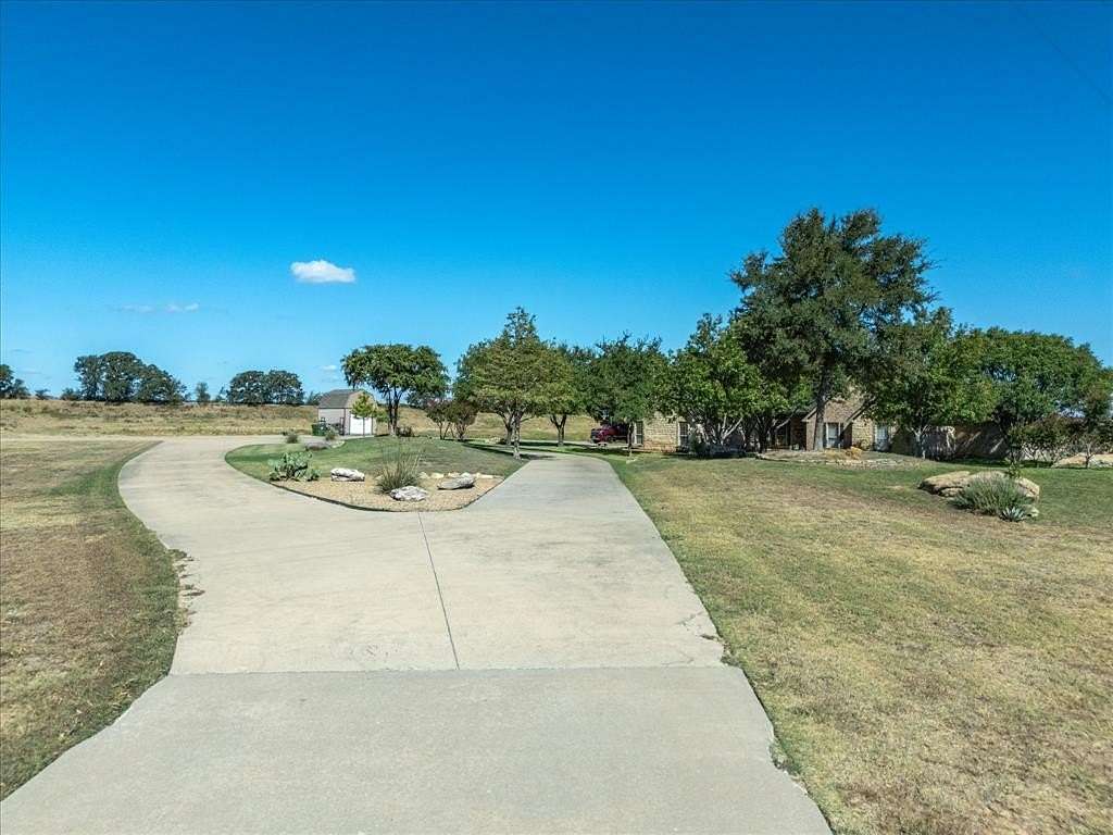 10 Acres of Land with Home for Sale in Bridgeport, Texas