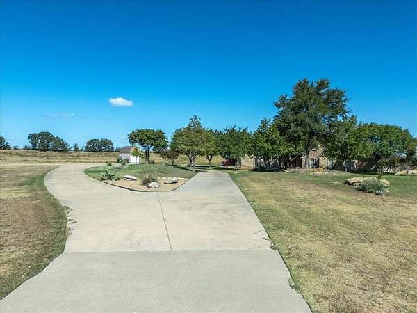 10 Acres of Land with Home for Sale in Bridgeport, Texas