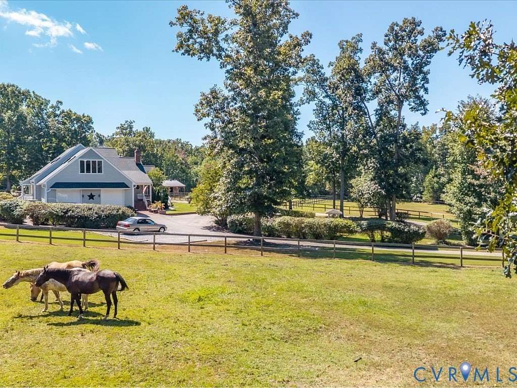 15.8 Acres of Land with Home for Sale in Chesterfield, Virginia