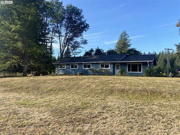 10 Acres of Land with Home for Sale in Yacolt, Washington