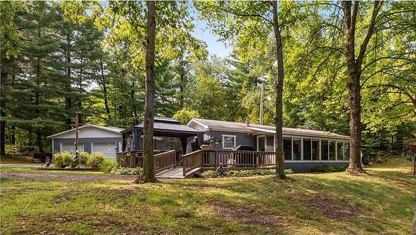 4.2 Acres of Land with Home for Sale in Crosslake, Minnesota