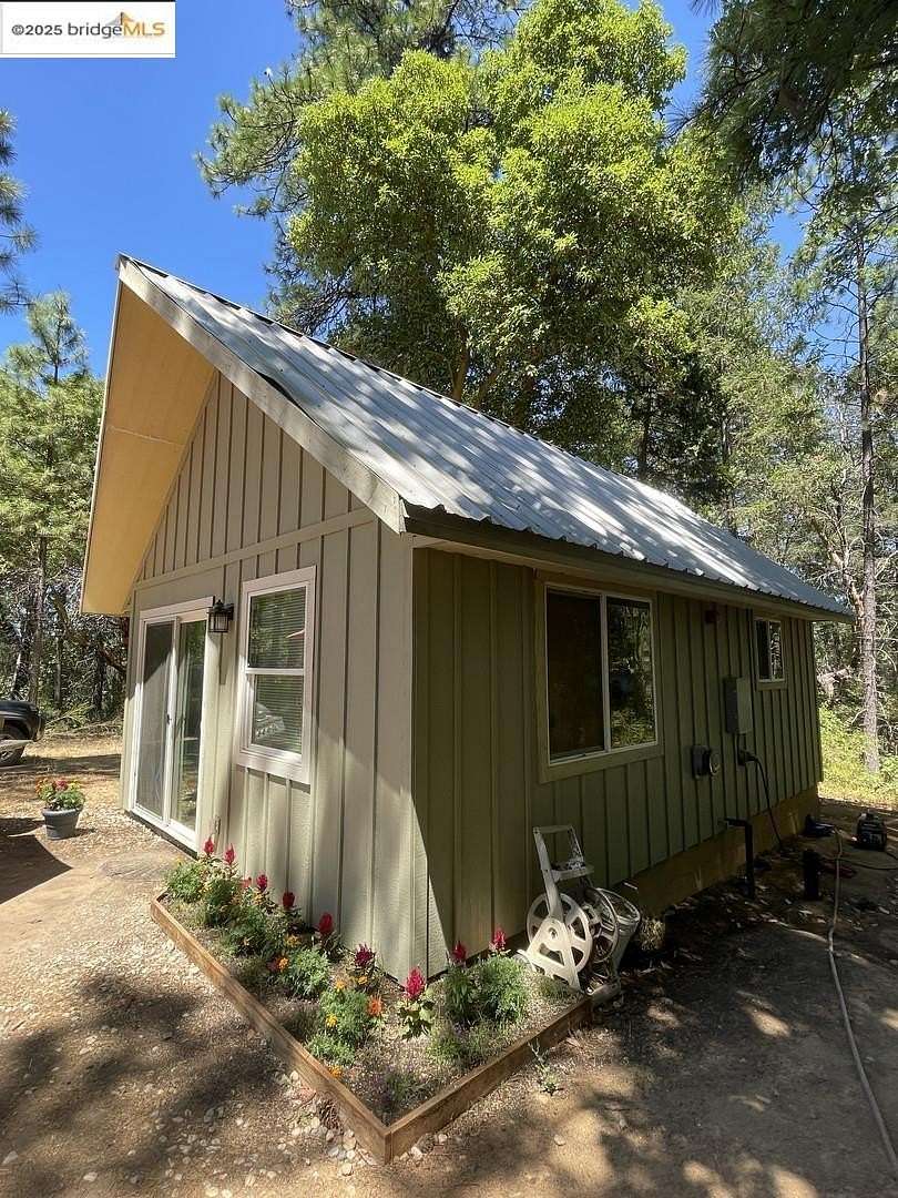 20 Acres of Improved Recreational Land for Sale in North San Juan, California