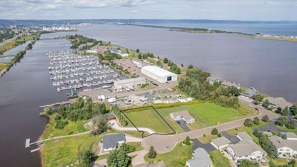 0.43 Acres of Residential Land for Sale in Superior, Wisconsin