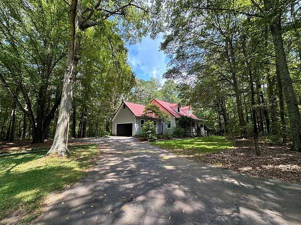 14.7 Acres of Land with Home for Sale in Culloden, Georgia