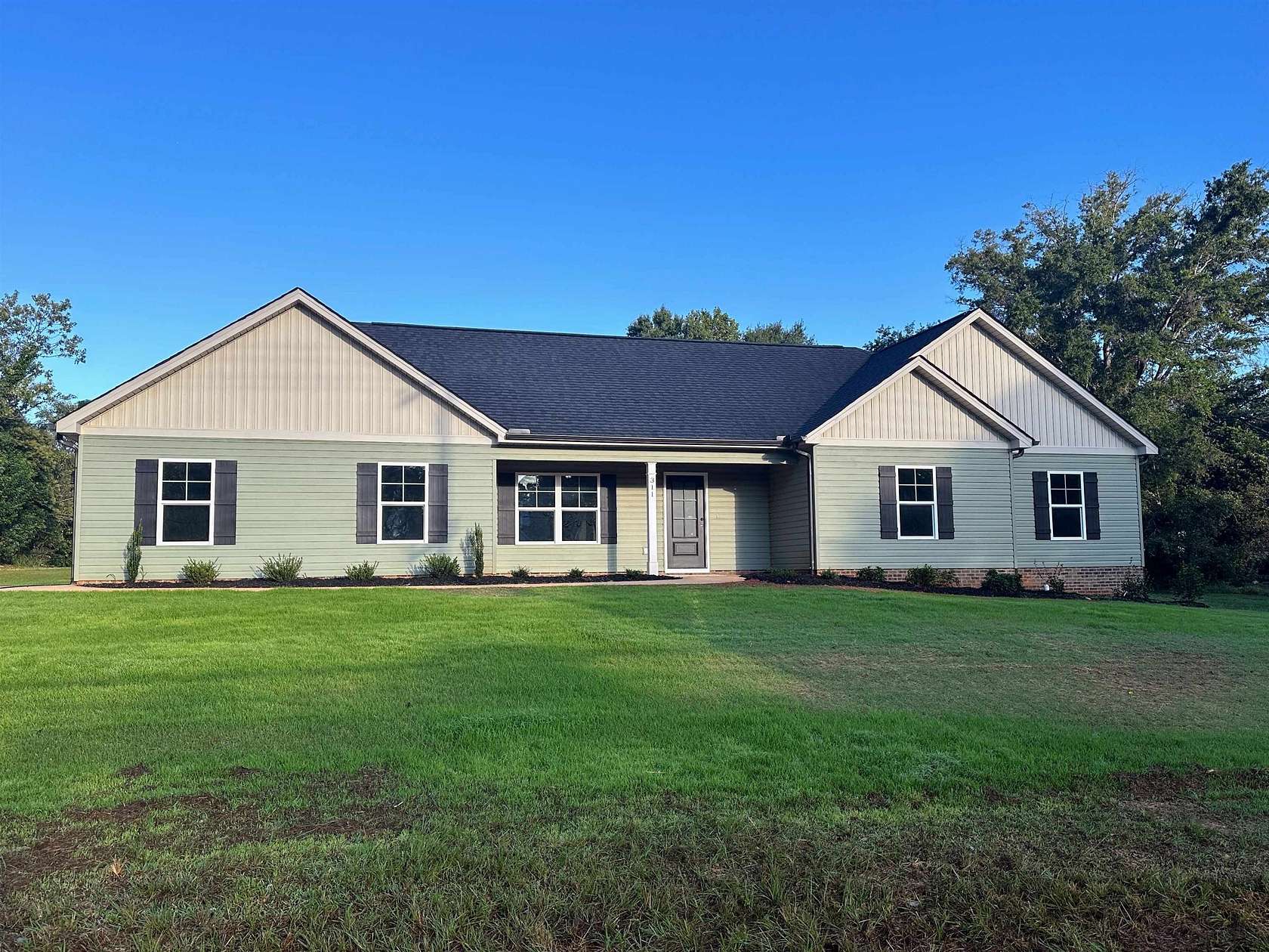 4.66 Acres of Residential Land with Home for Sale in Gaffney, South Carolina