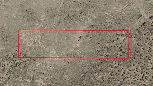 10.3 Acres of Land for Sale in Palmdale, California