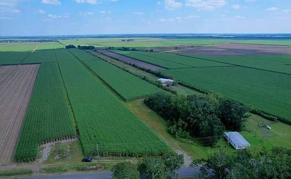 15.9 Acres of Land for Sale in Franklin, Louisiana