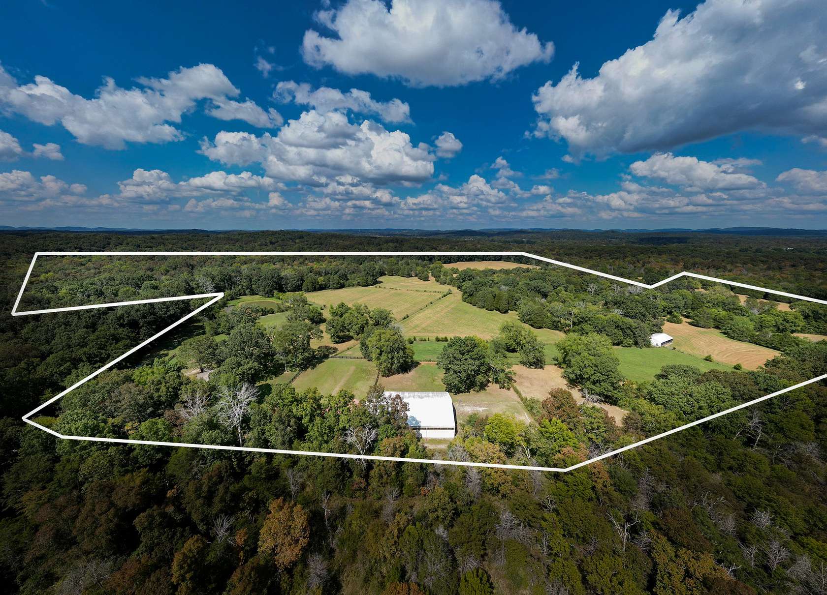 83.4 Acres of Land for Sale in Columbia, Tennessee