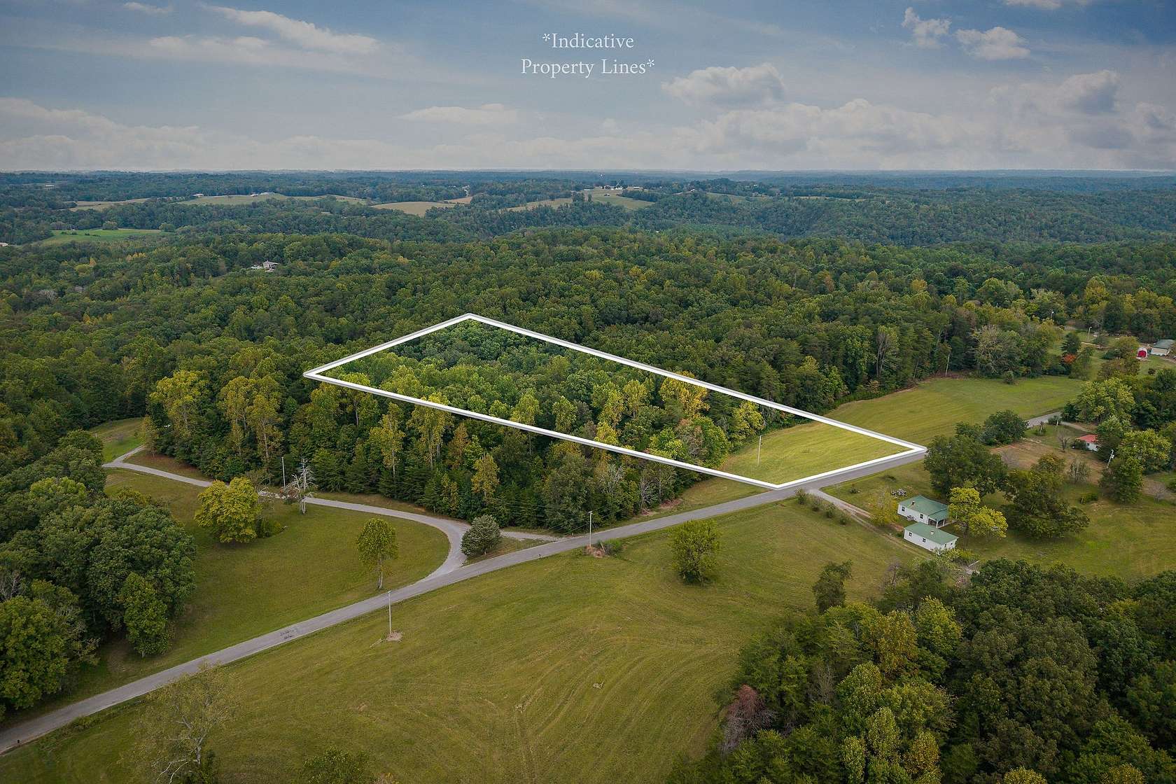 5.13 Acres of Land for Sale in Smithville, Tennessee