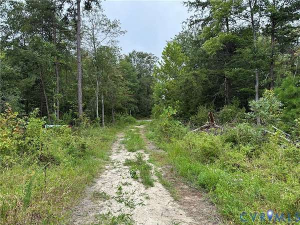 8.5 Acres of Residential Land for Sale in Louisa, Virginia