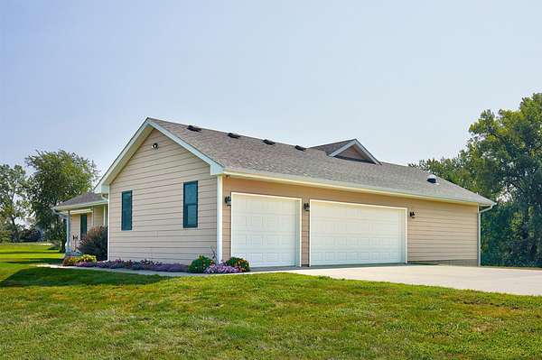 8 Acres of Residential Land with Home for Sale in Indianola, Iowa