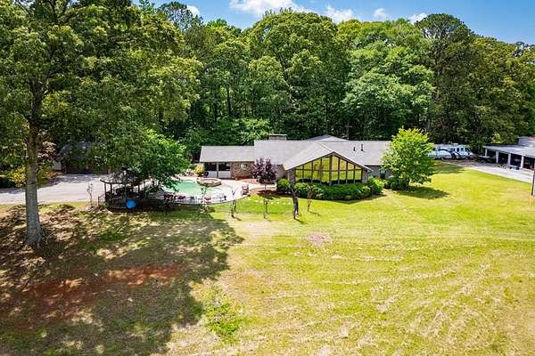 47.7 Acres of Agricultural Land with Home for Sale in Douglasville, Georgia