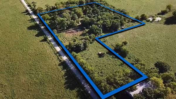 6.7 Acres of Land with Home for Auction in Fort Scott, Kansas