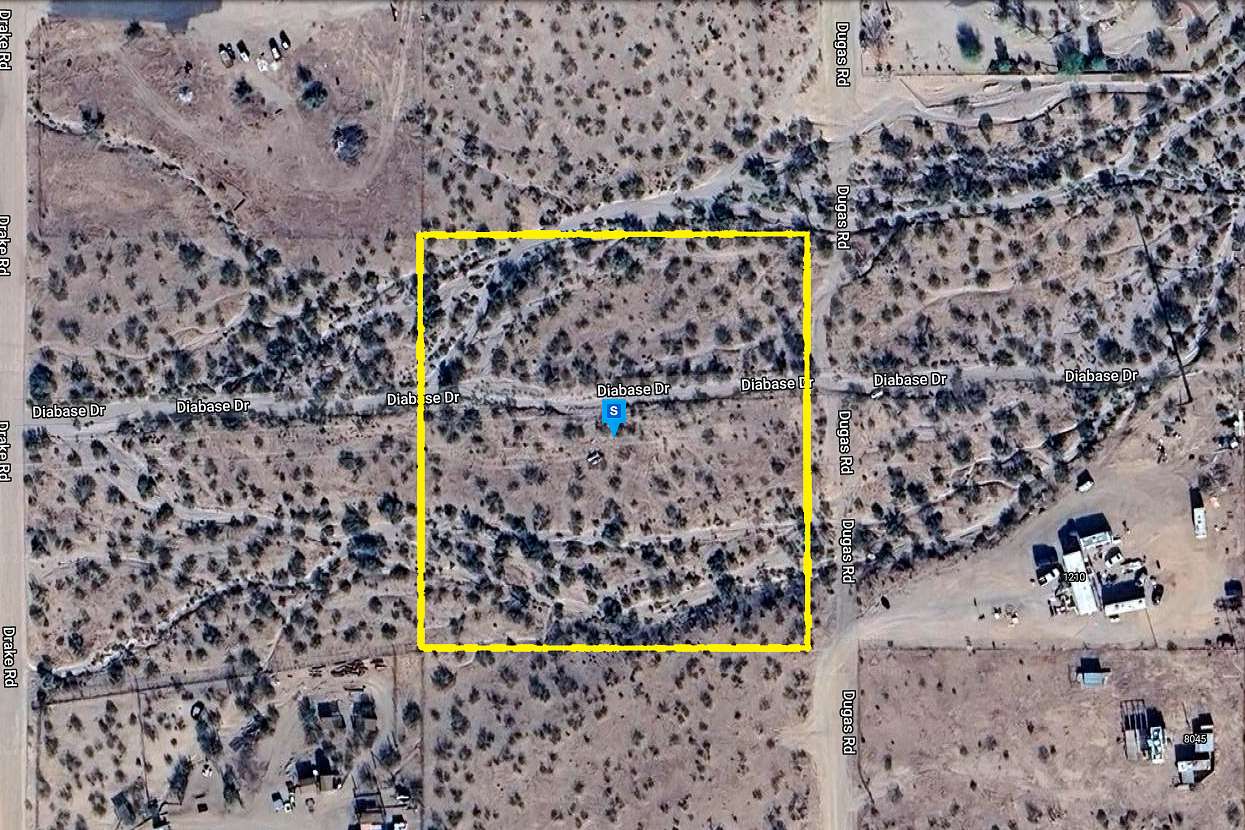 2.35 Acres of Residential Land for Sale in Golden Valley, Arizona