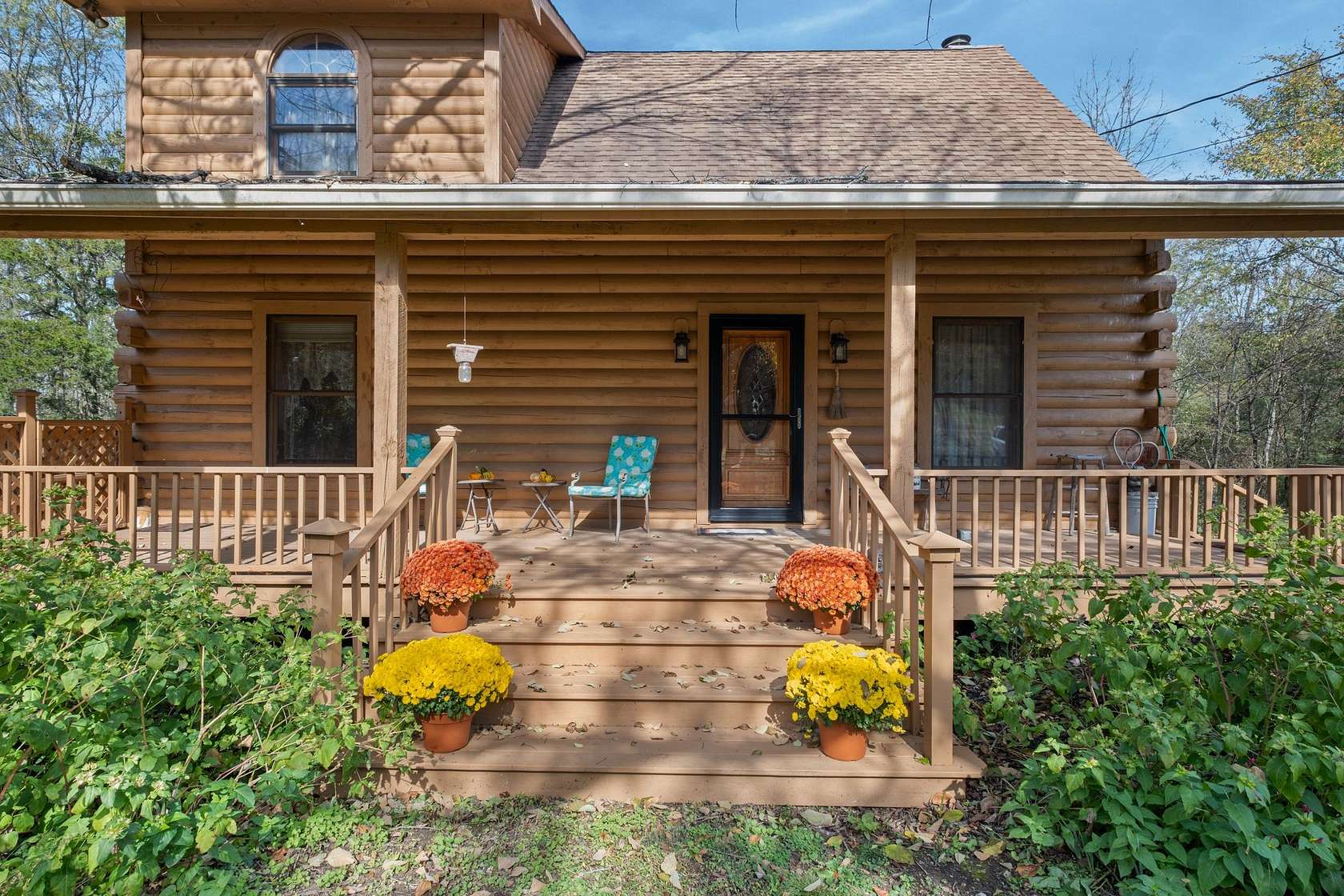 1.55 Acres of Residential Land with Home for Sale in Lebanon, Tennessee