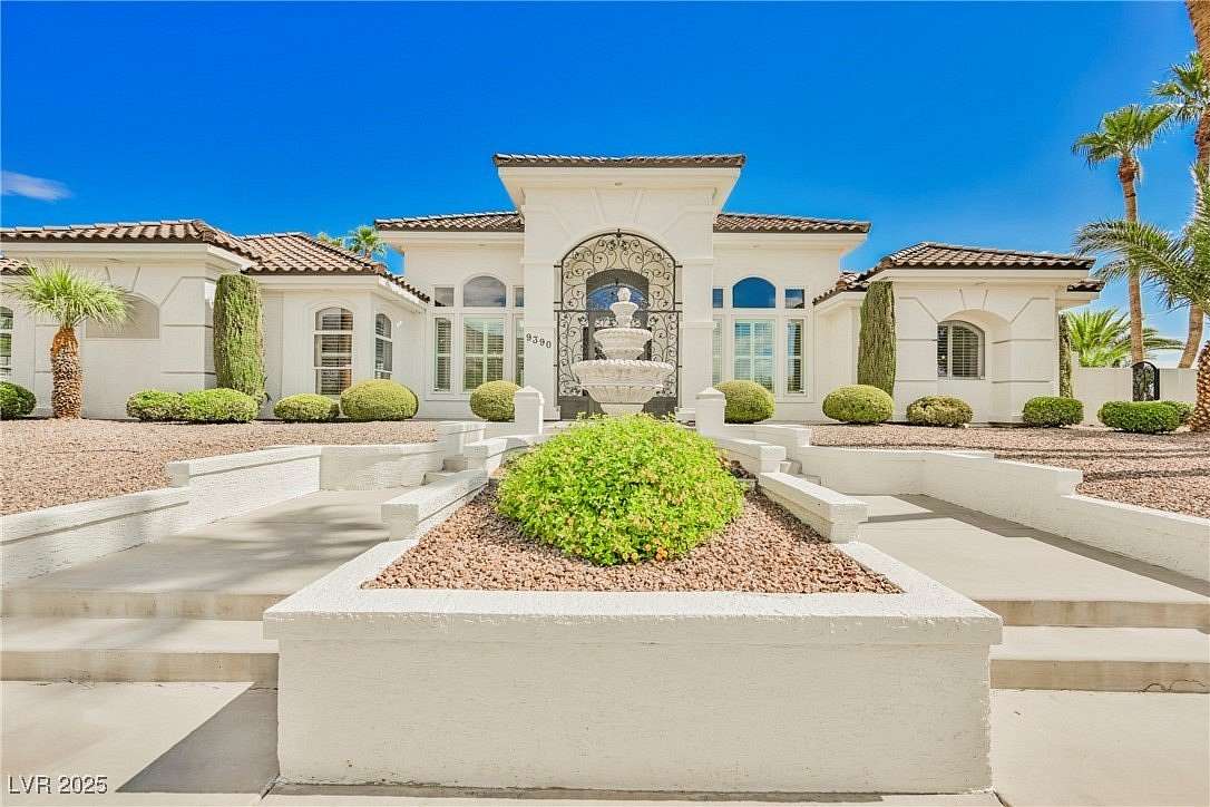 2 Acres of Residential Land with Home for Sale in Las Vegas, Nevada