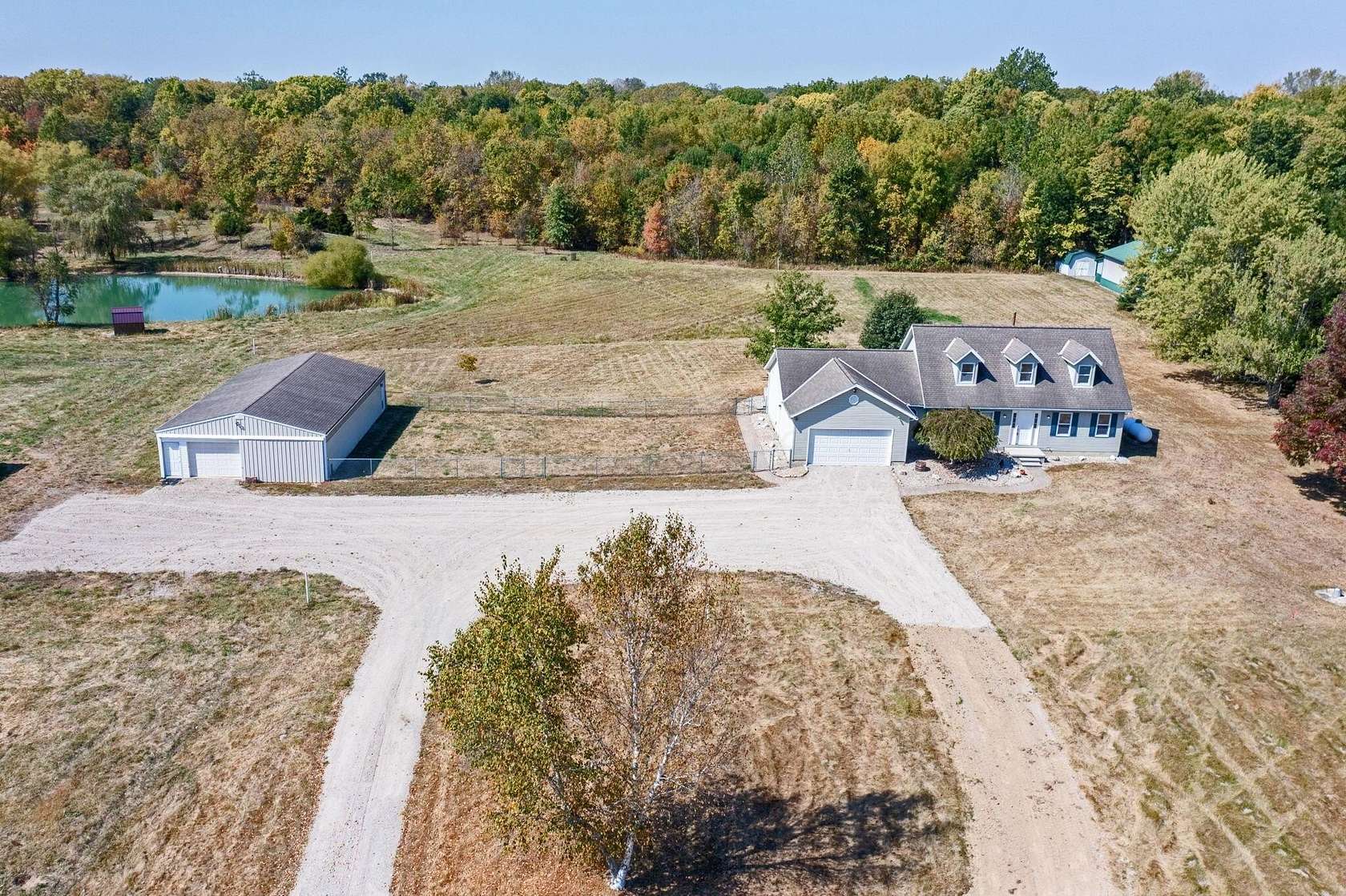 1.9 Acres of Residential Land with Home for Sale in Richwood, Ohio