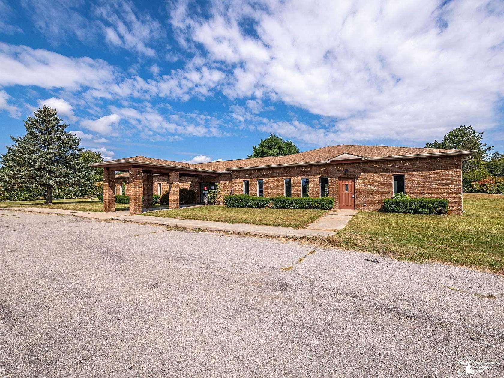 10.1 Acres of Improved Commercial Land for Sale in Monroe, Michigan