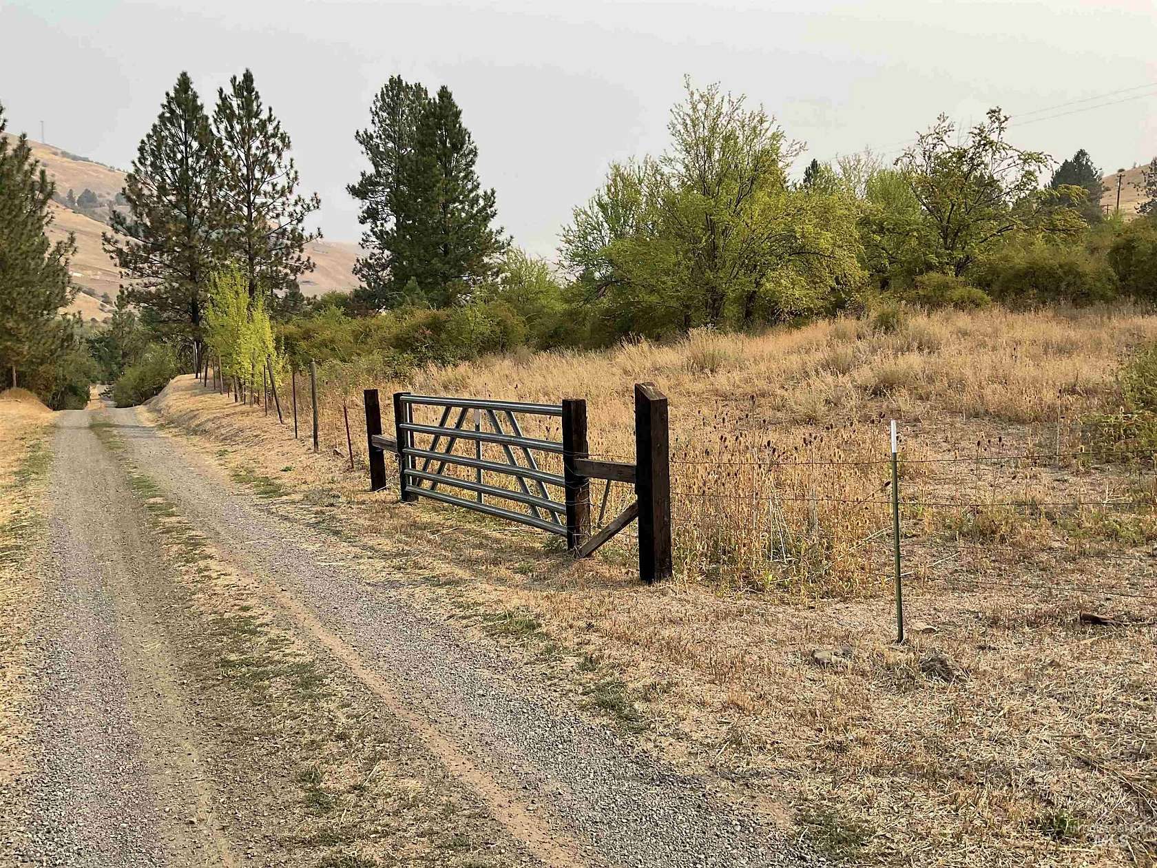 5.49 Acres of Residential Land for Sale in Juliaetta, Idaho