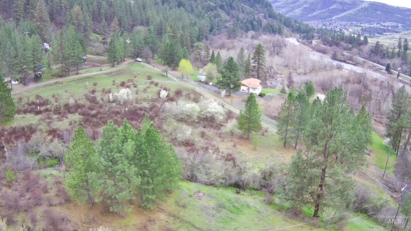 5.49 Acres of Residential Land for Sale in Juliaetta, Idaho