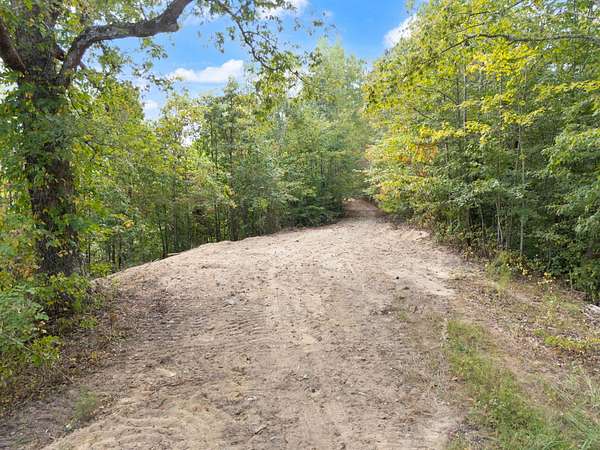 47.3 Acres of Recreational Land for Sale in Beattyville, Kentucky
