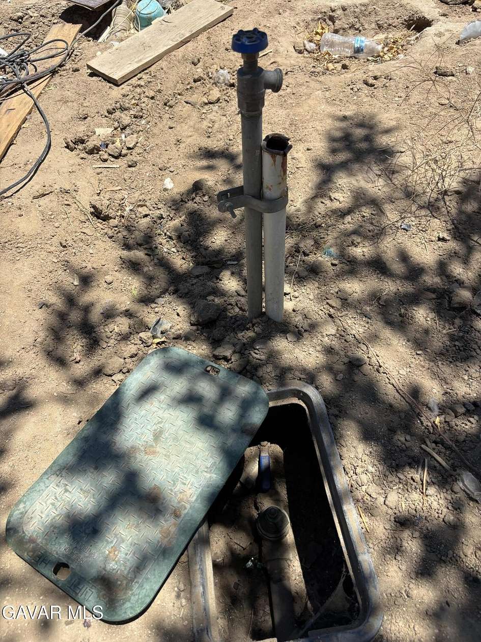 2.52 Acres of Land for Sale in Littlerock, California