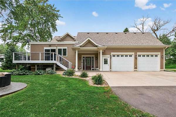 3.89 Acres of Residential Land with Home for Sale in Lake Elmo, Minnesota