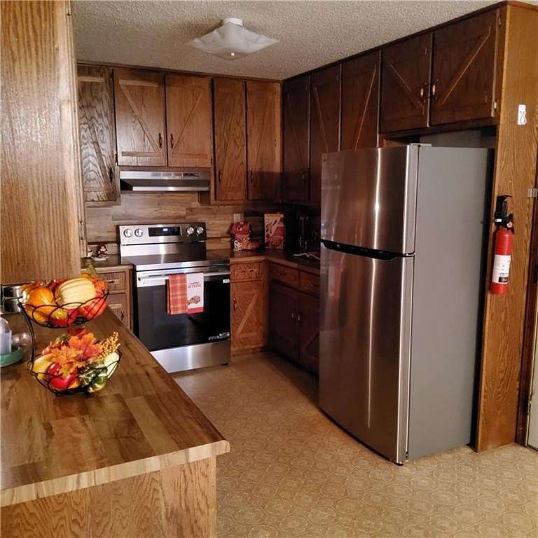 1.83 Acres of Residential Land with Home for Sale in McDonough, Georgia