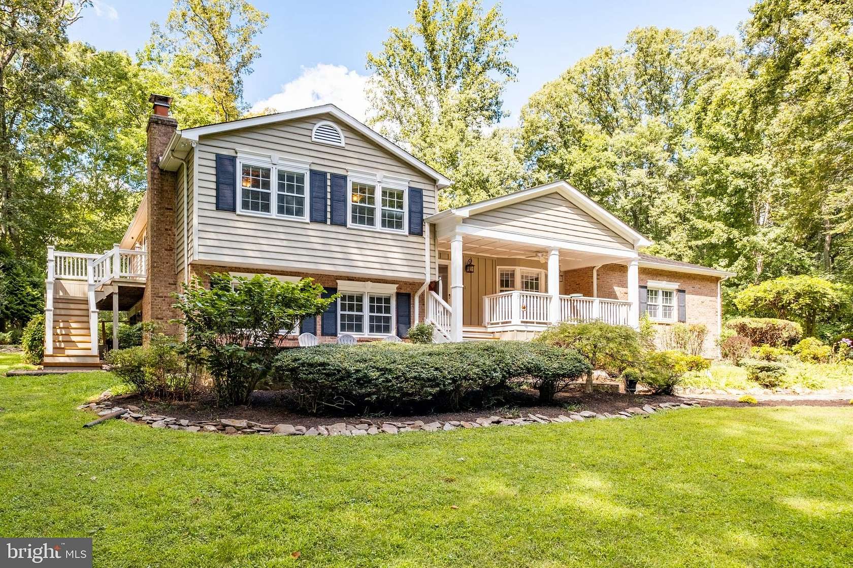 5 Acres of Land with Home for Sale in Fairfax Station, Virginia