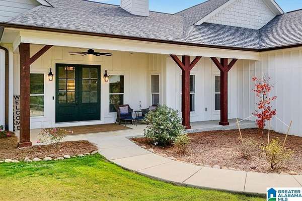 2.86 Acres of Residential Land with Home for Sale in Wilsonville, Alabama