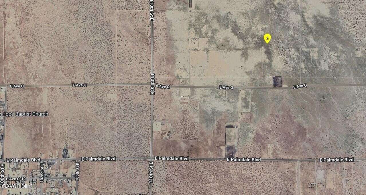 2.56 Acres of Land for Sale in Lake Los Angeles, California